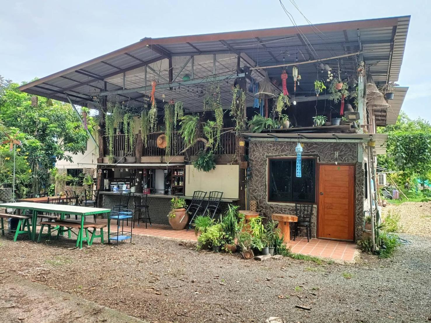 เฮือนน้ำน่าน House By The River Nan ウッタラディット エクステリア 写真